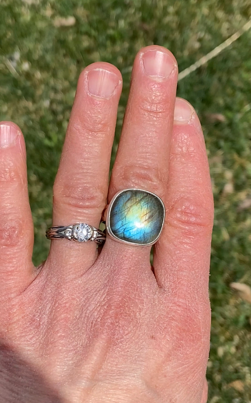 Labradorite Sterling Silver Ring - size 7 1/4-7 1/2