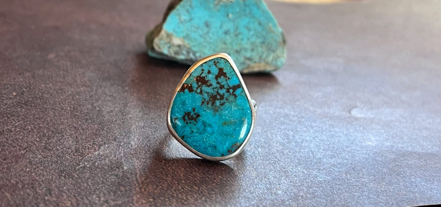 Arizona Kingman Turquoise Ring - size 8.25